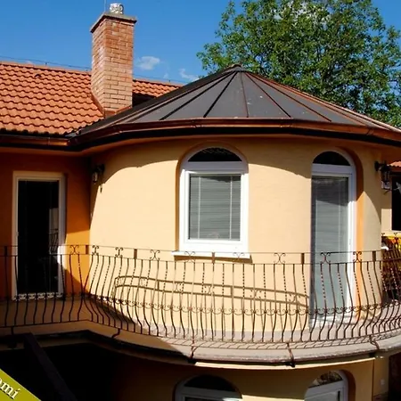 V Sukromi Haragova Pansiyon Bojnice